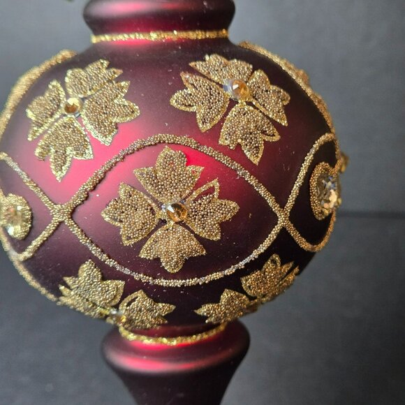 Frontgate Burgundy Gold Glass Finial Ornament Hand Painted Glittered 7" Decor - Picture 4 of 10